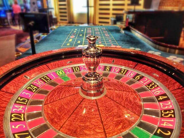Classic roulette table
